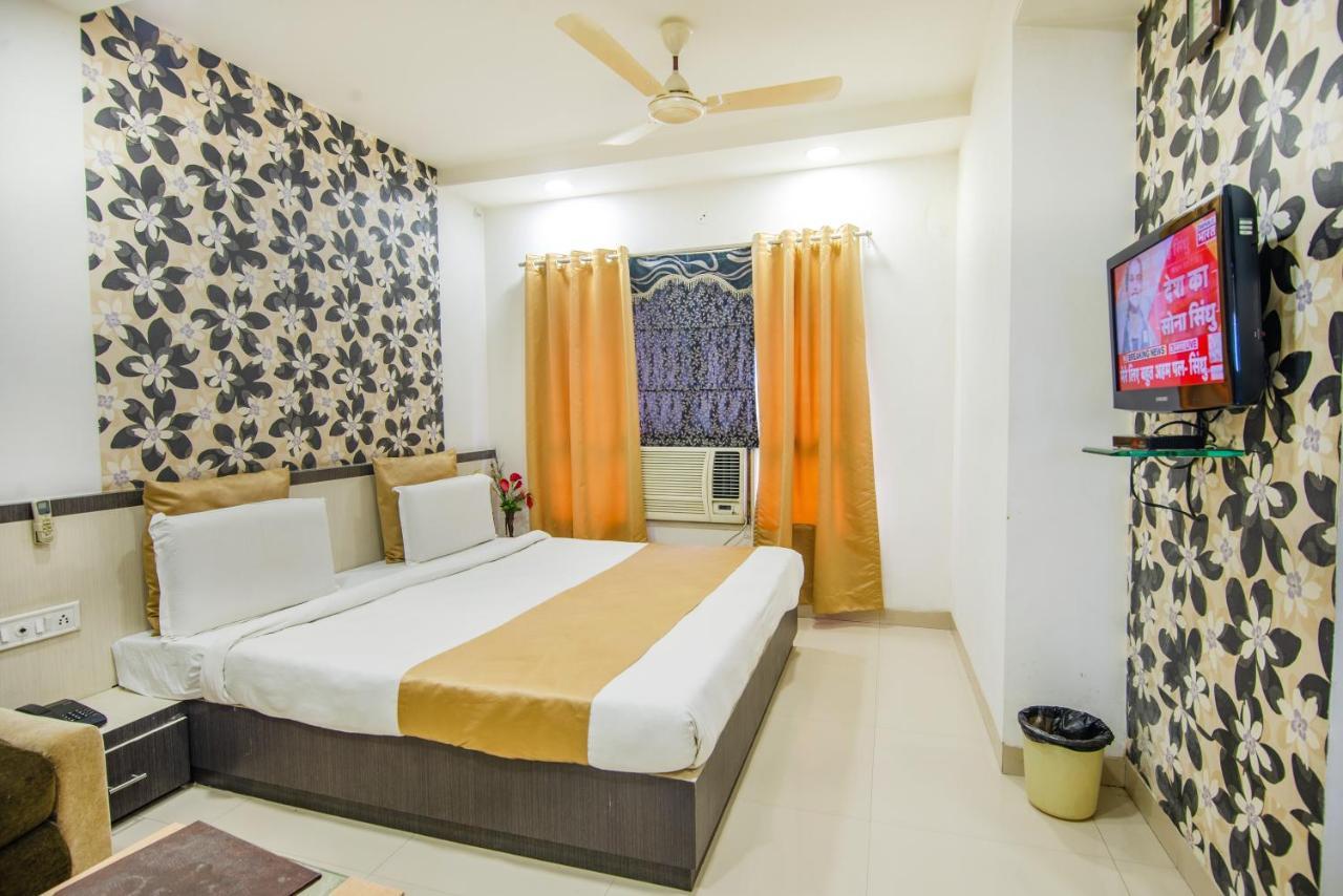 Hotel Morya Regency Hamidia Road Bhópál Exteriér fotografie